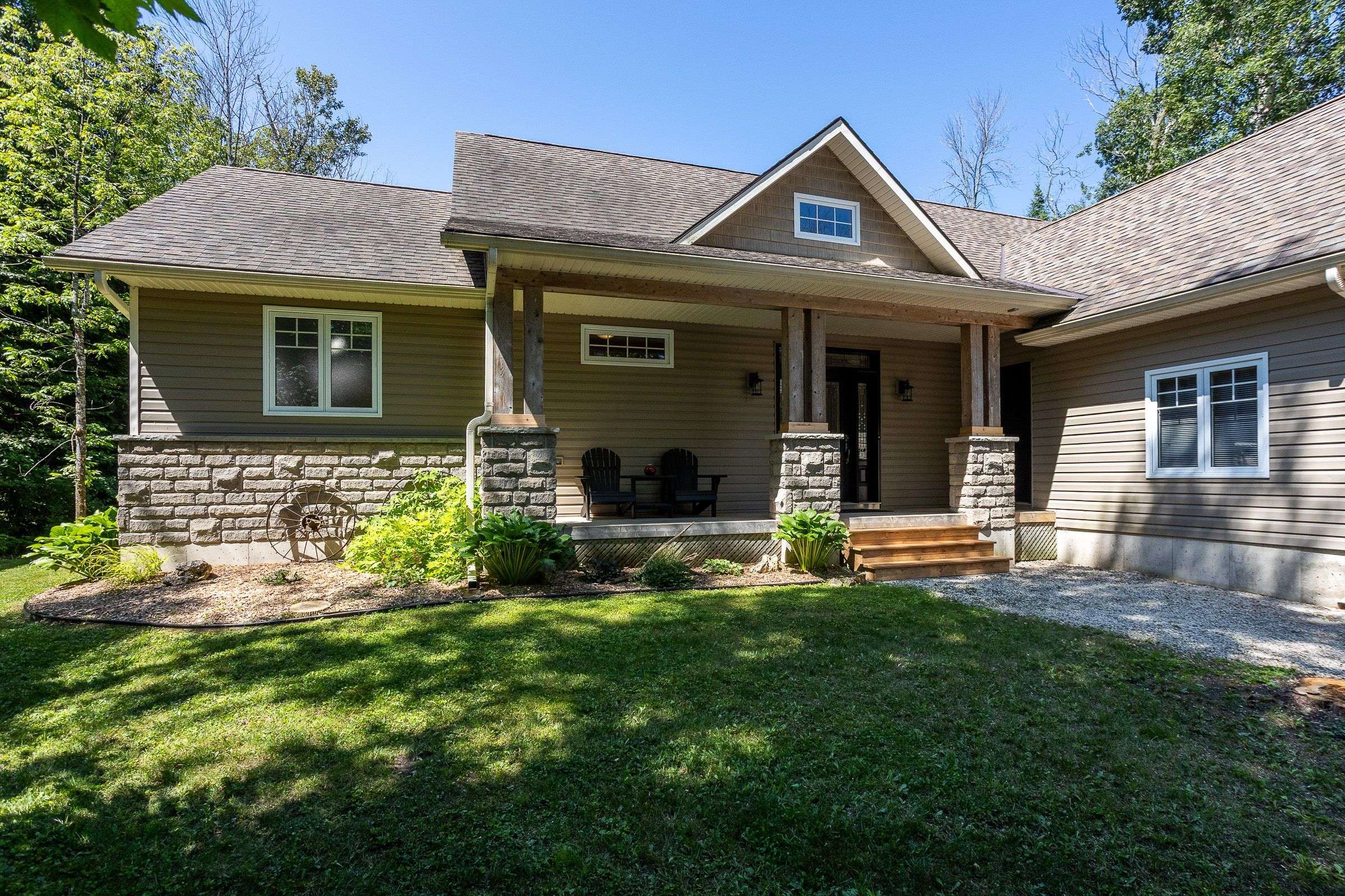 38 Bell DR, Northern Bruce Peninsula, ON N0H 2T0