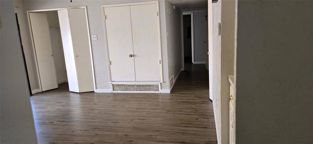 7322 Long Canyon Trail, Dallas, TX 75249