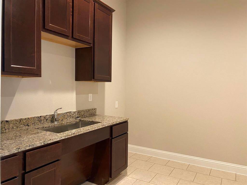 2601 Little Elm Parkway #602, Little Elm, TX 75068