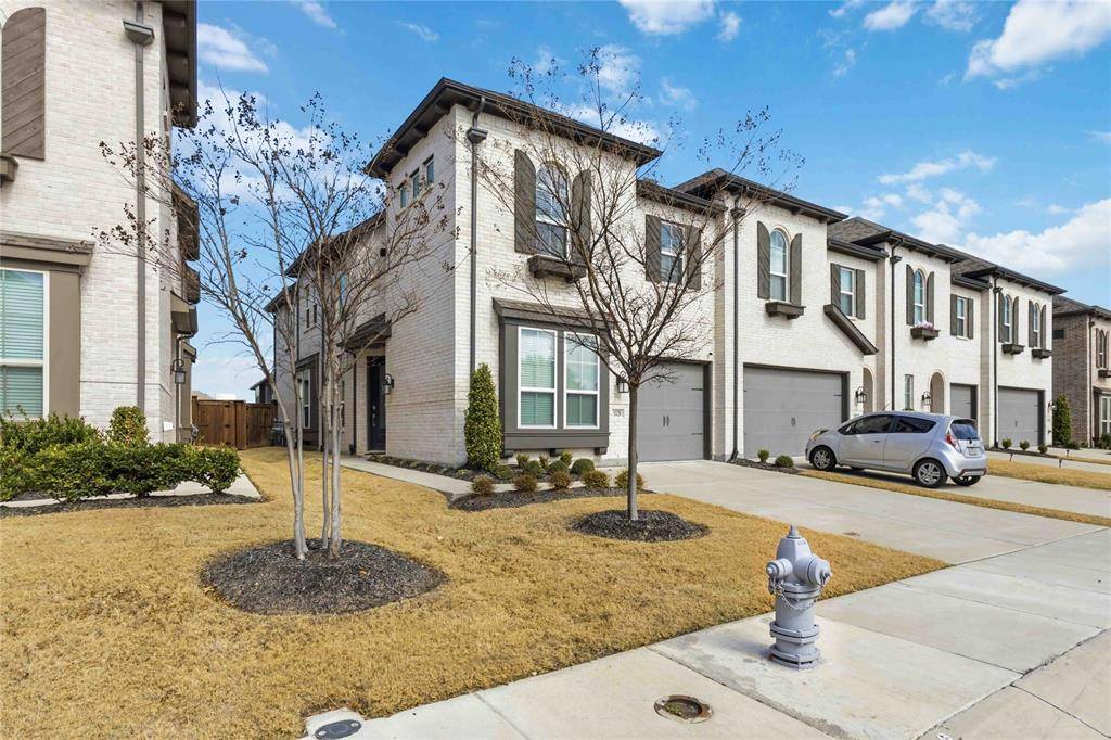 1128 Queensdown Way, Forney, TX 75126