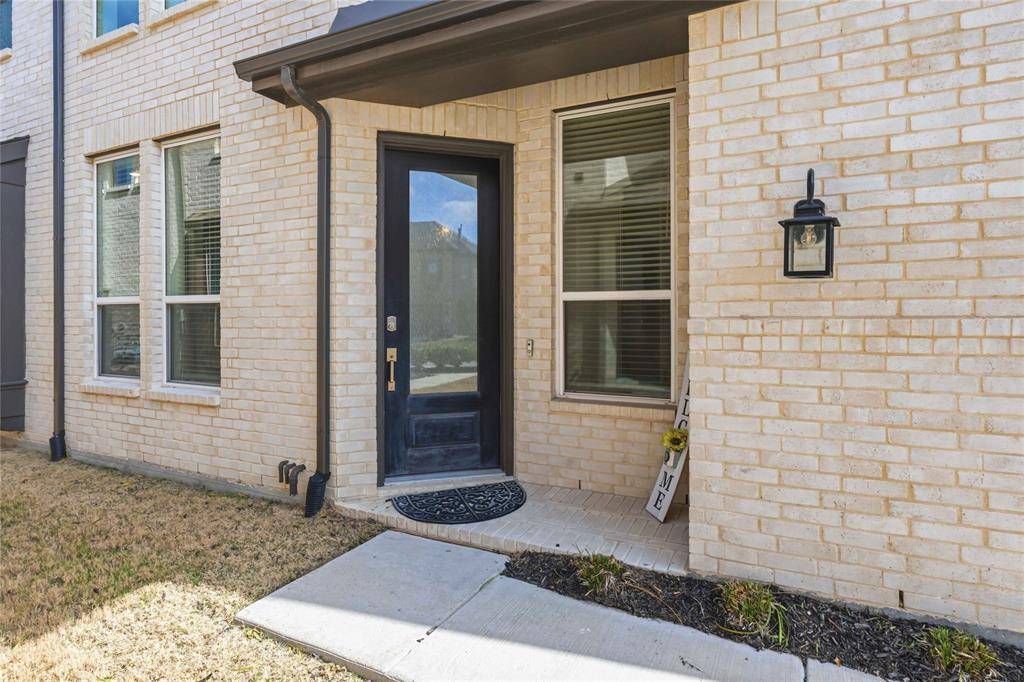 1128 Queensdown Way, Forney, TX 75126