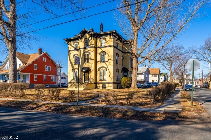 64 Washington Ave, North Plainfield Boro, NJ 07060