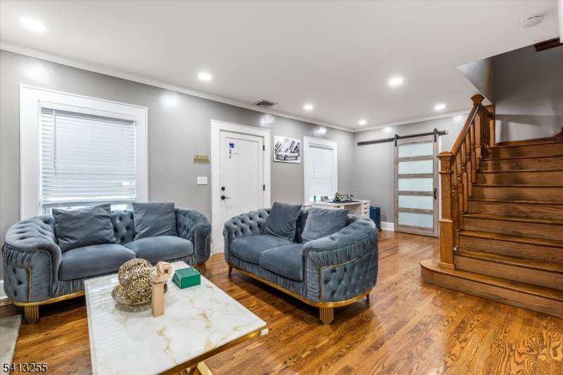 9 Wayne Pl, Nutley Twp., NJ 07110