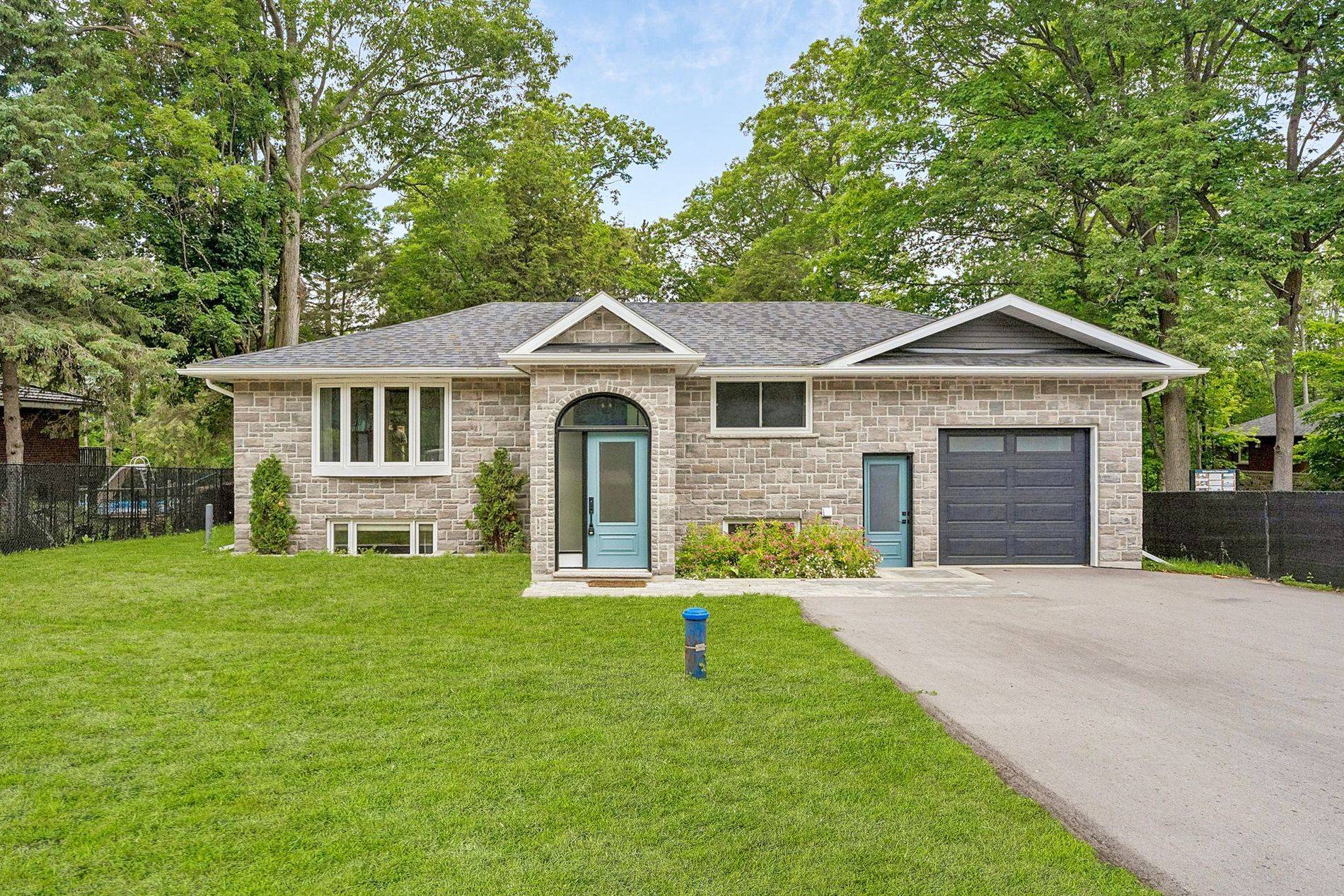2386 South Orr Lake RD, Springwater, ON L0L 1P0