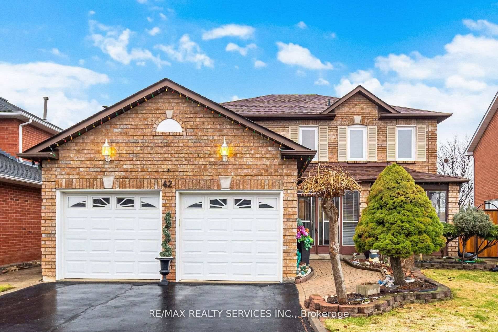 62 Fernbrook CRES, Brampton, ON L6Z 3N7
