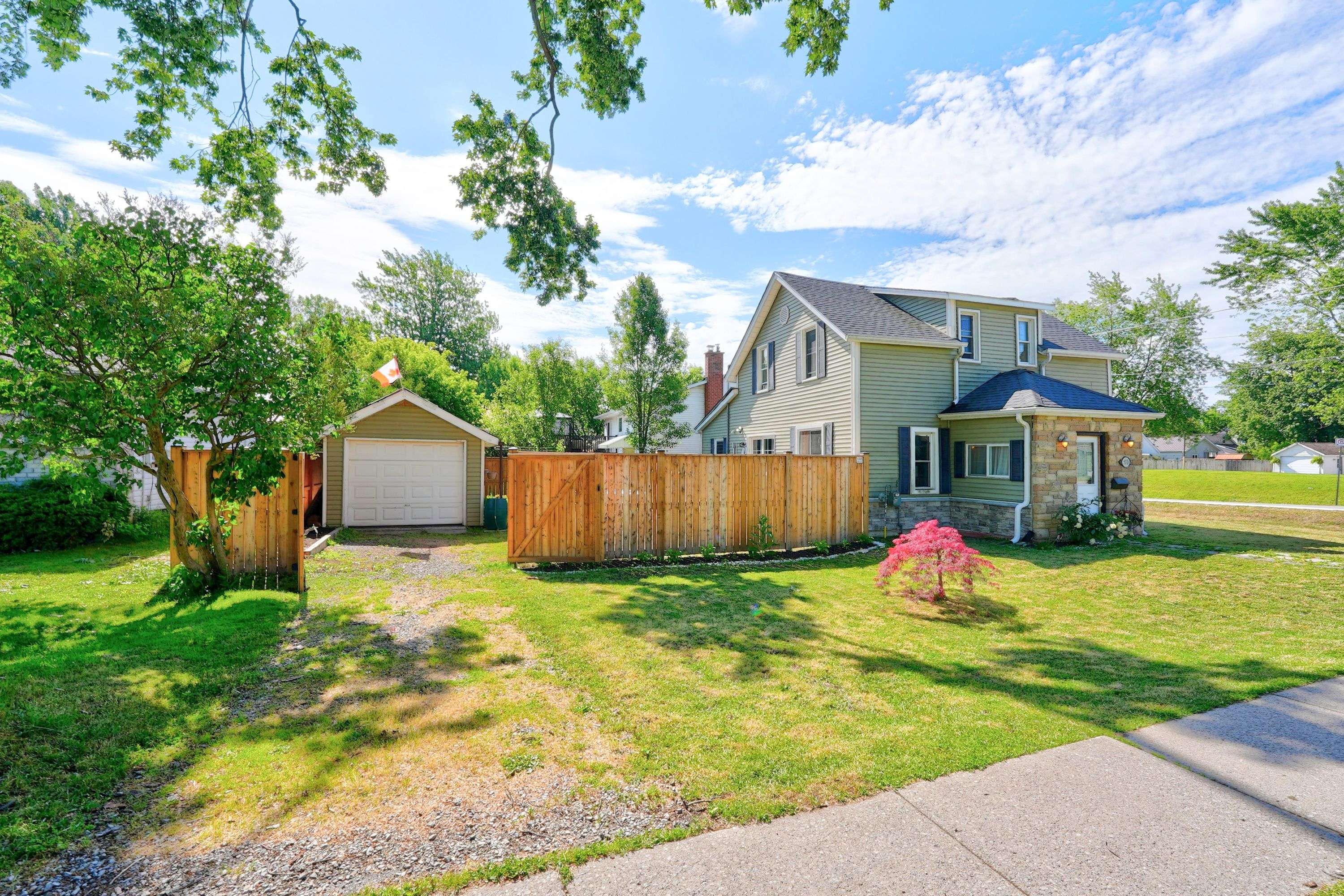 503 John ST, Haldimand, ON N1A 2R3