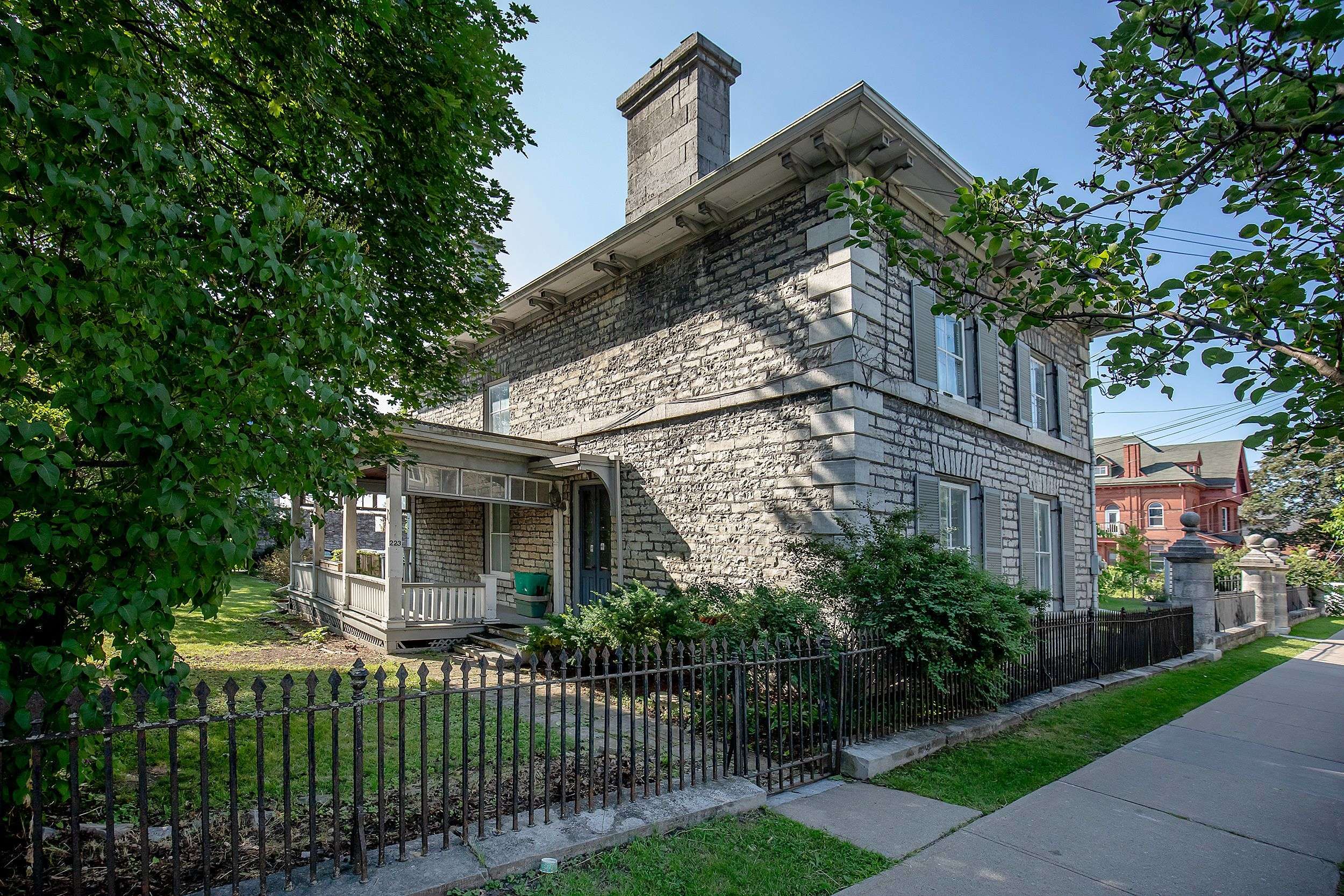 223 King ST E, Kingston, ON K7L 3A7