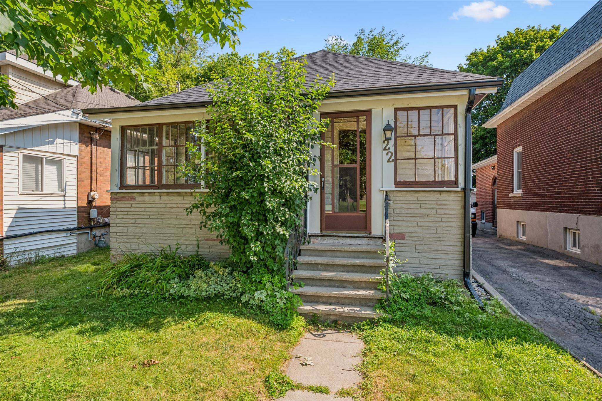 22 Boult AVE, Guelph, ON N1E 5W7