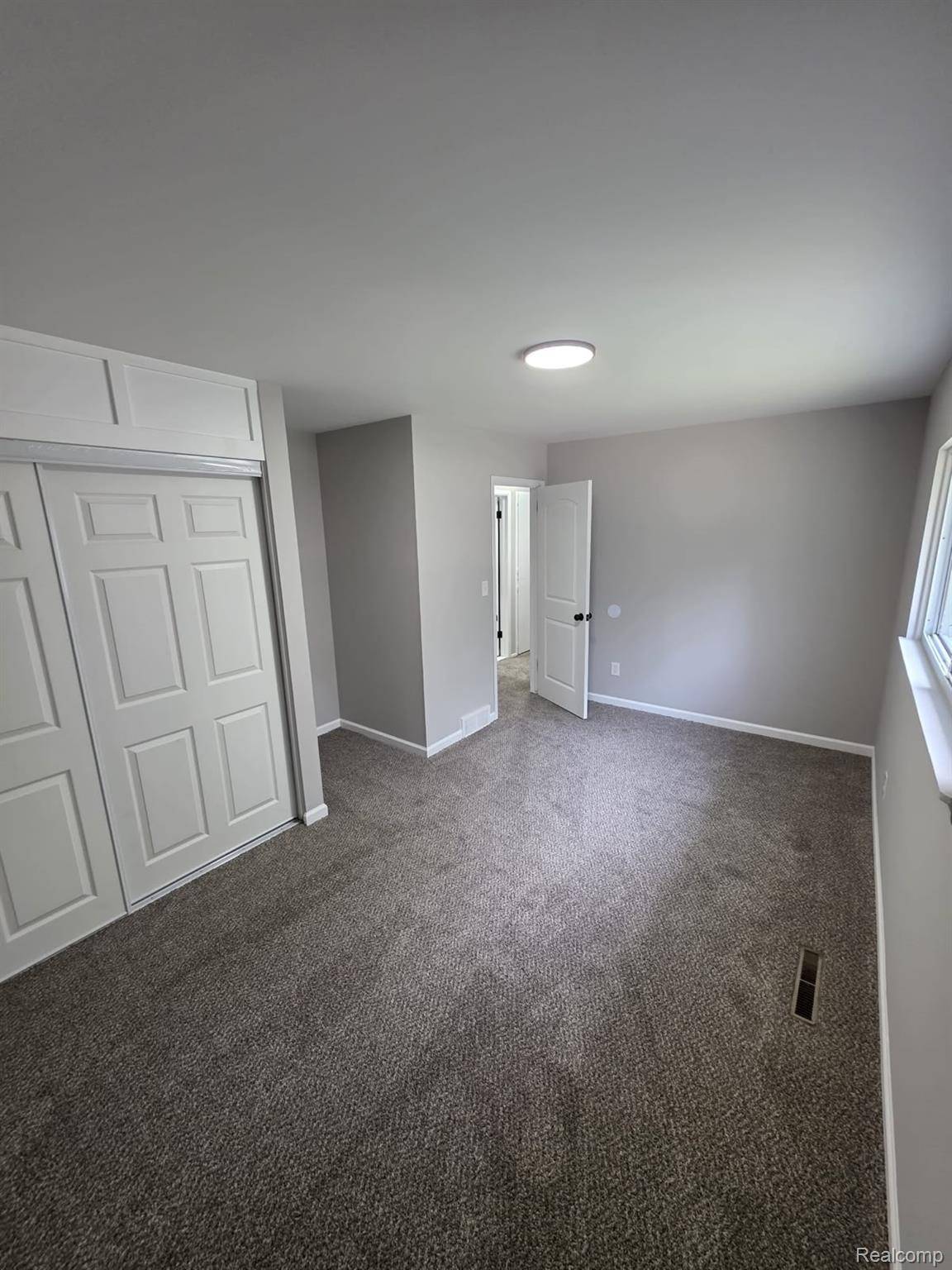 32150 Florence ST, Garden City, MI 48135