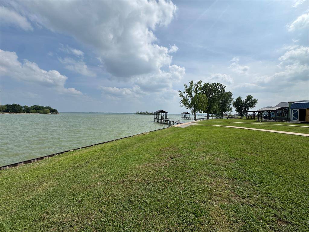 5000 Waterfront Road #126, Kerens, TX 75144