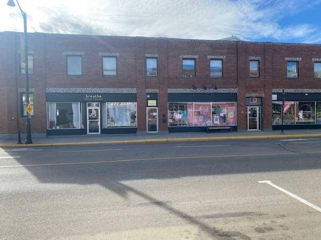 4919 50 AVE, Lacombe, AB T4L 1Y1