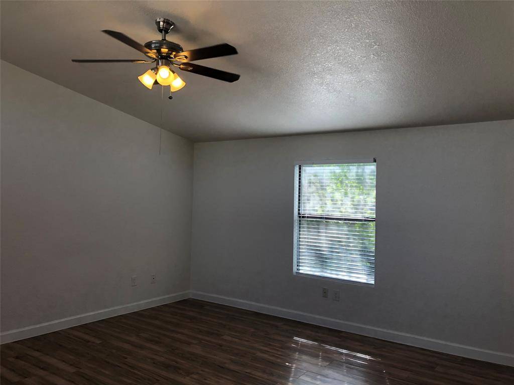 701 W Sycamore Street #304, Denton, TX 76201
