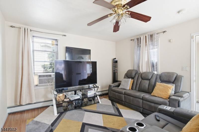59 Augusta St, Irvington Twp., NJ 07111