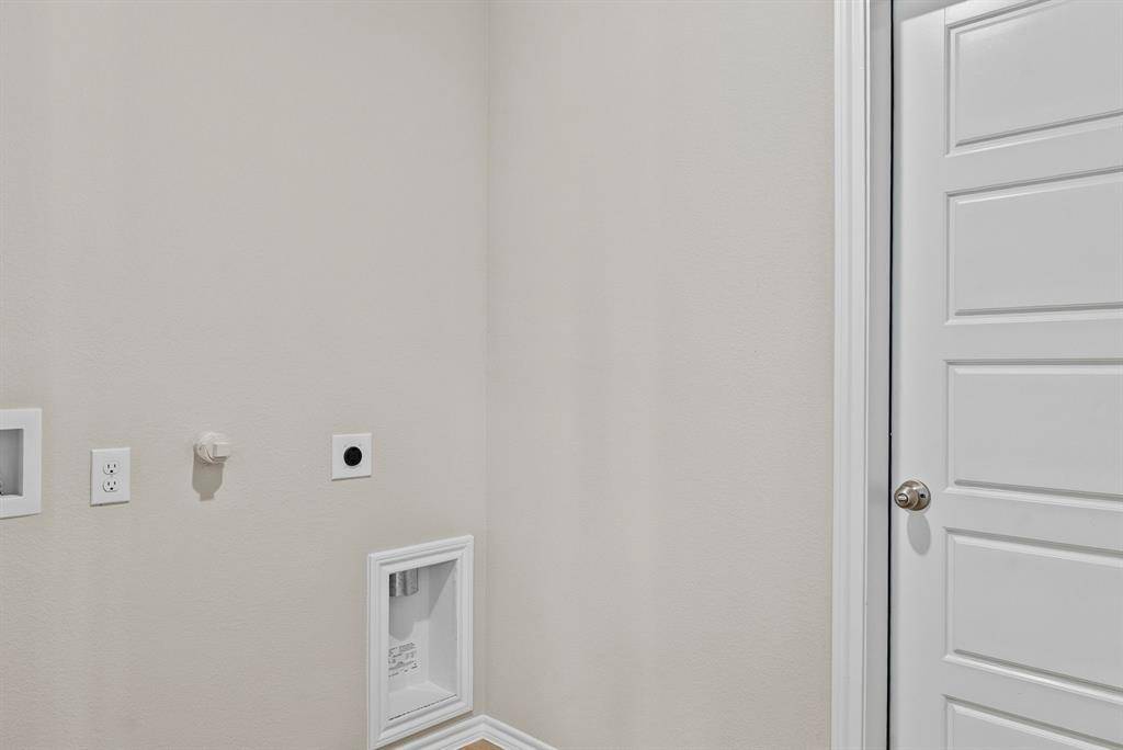 504 Marsh Street, Cleburne, TX 76033