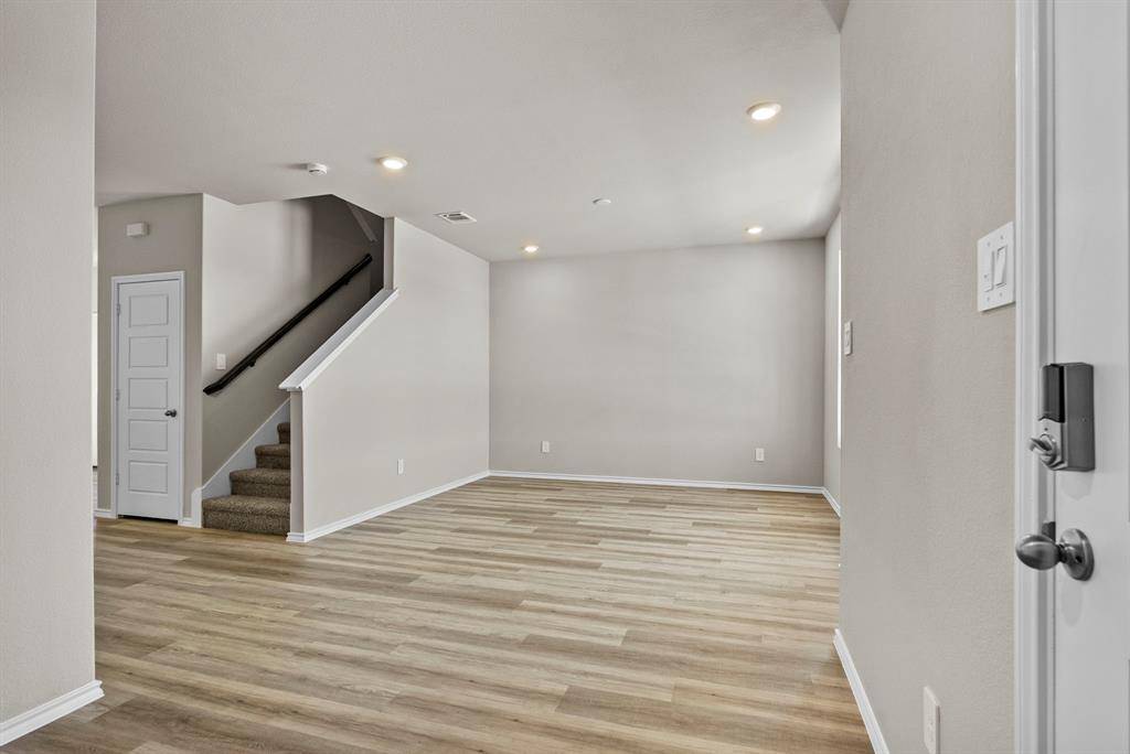 3057 Maple Orchard Lane, Fort Worth, TX 76140