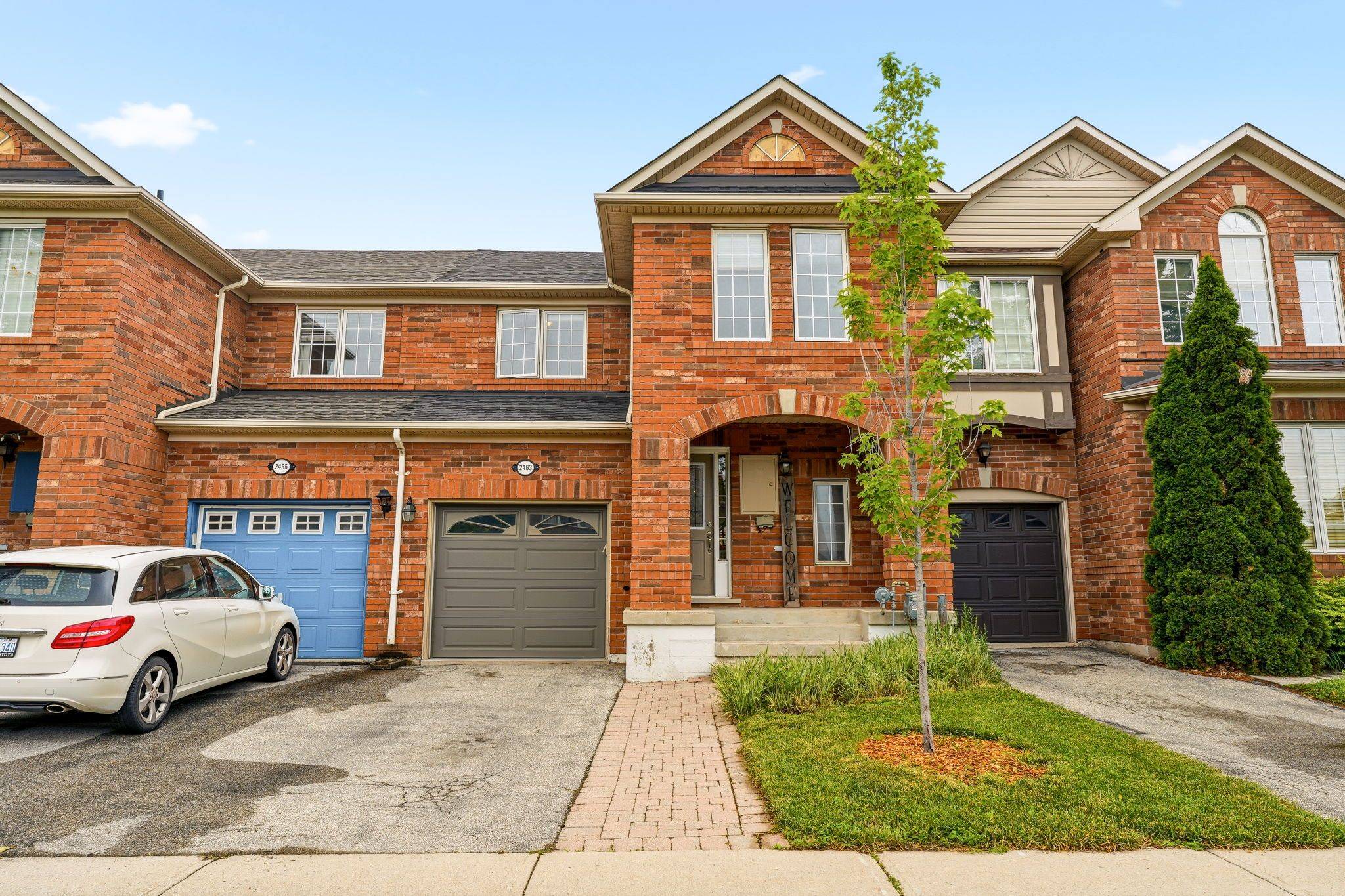 2463 Carberry WAY, Oakville, ON L6M 4S5
