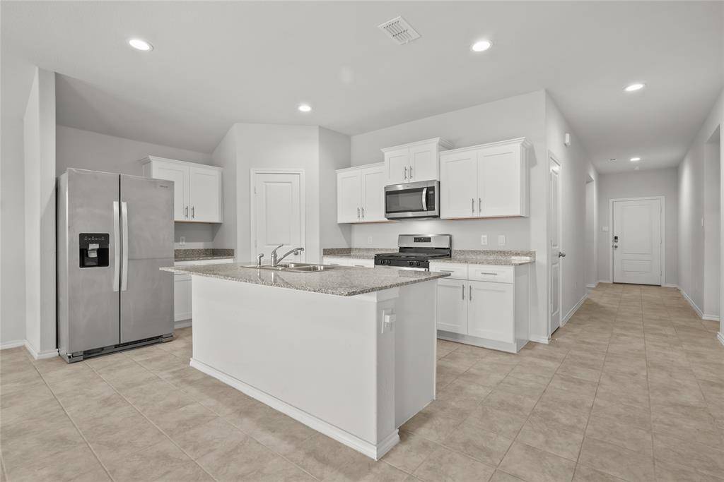 549 Bronze Circle, Springtown, TX 76082