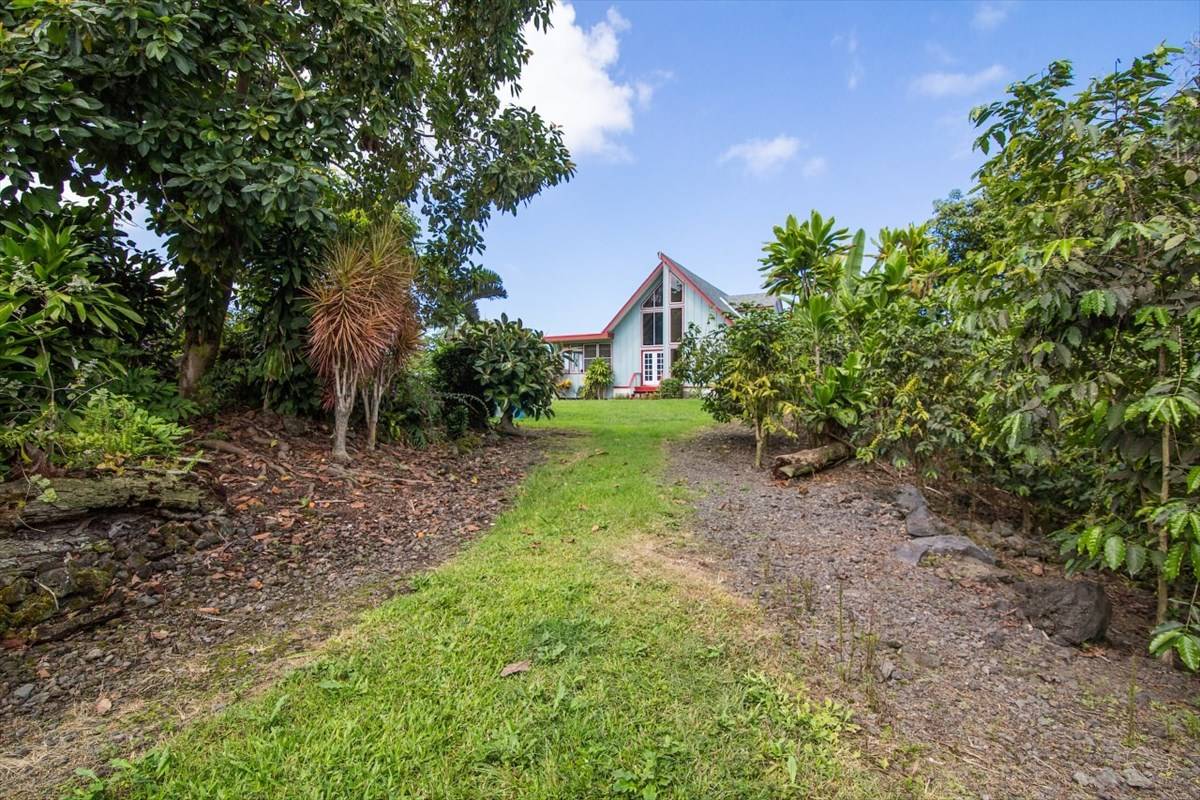 78-1134 Bishop Road, Holualoa, HI 96725