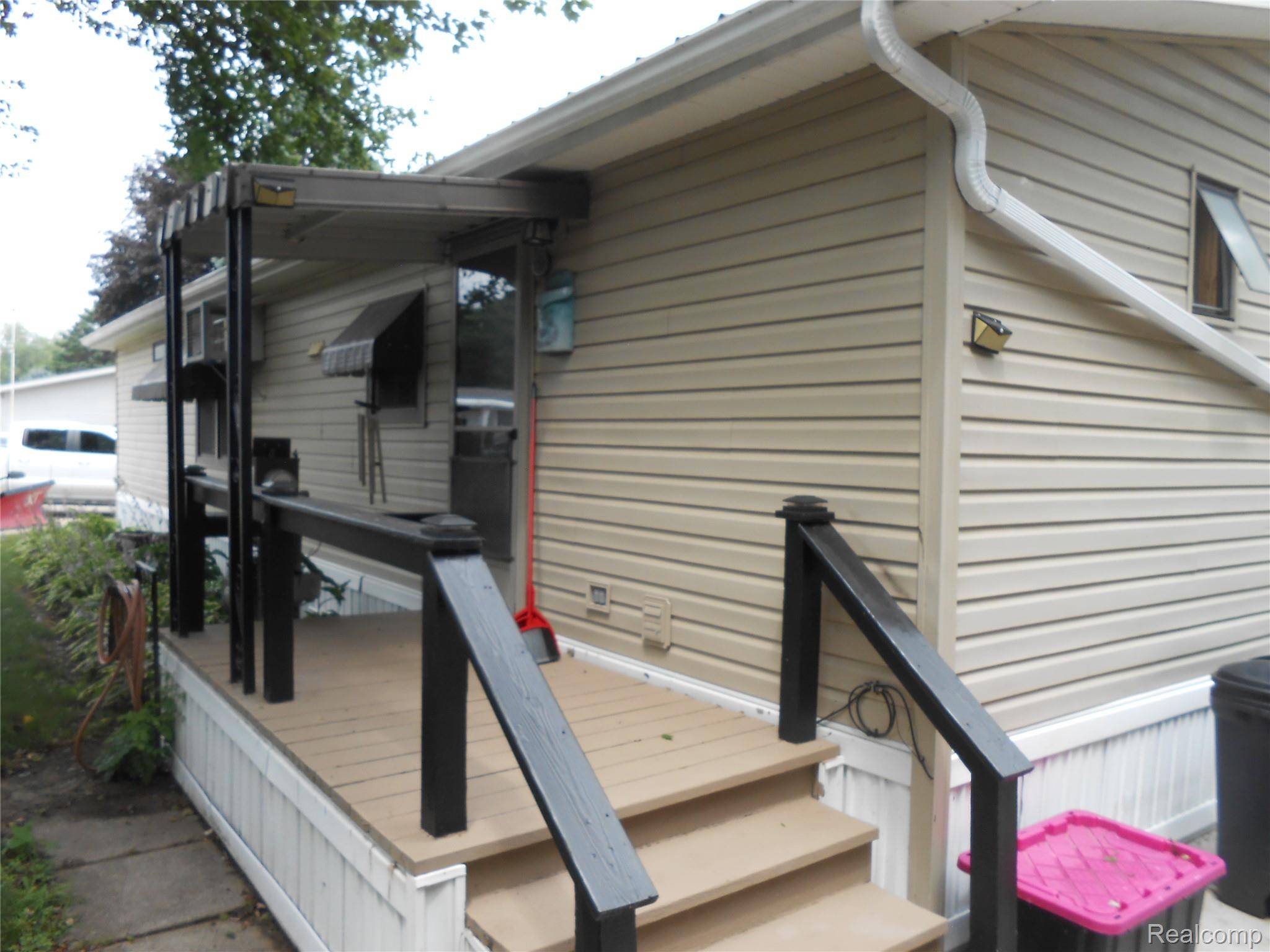 256 Shoreline, Sanilac Township, MI 48469