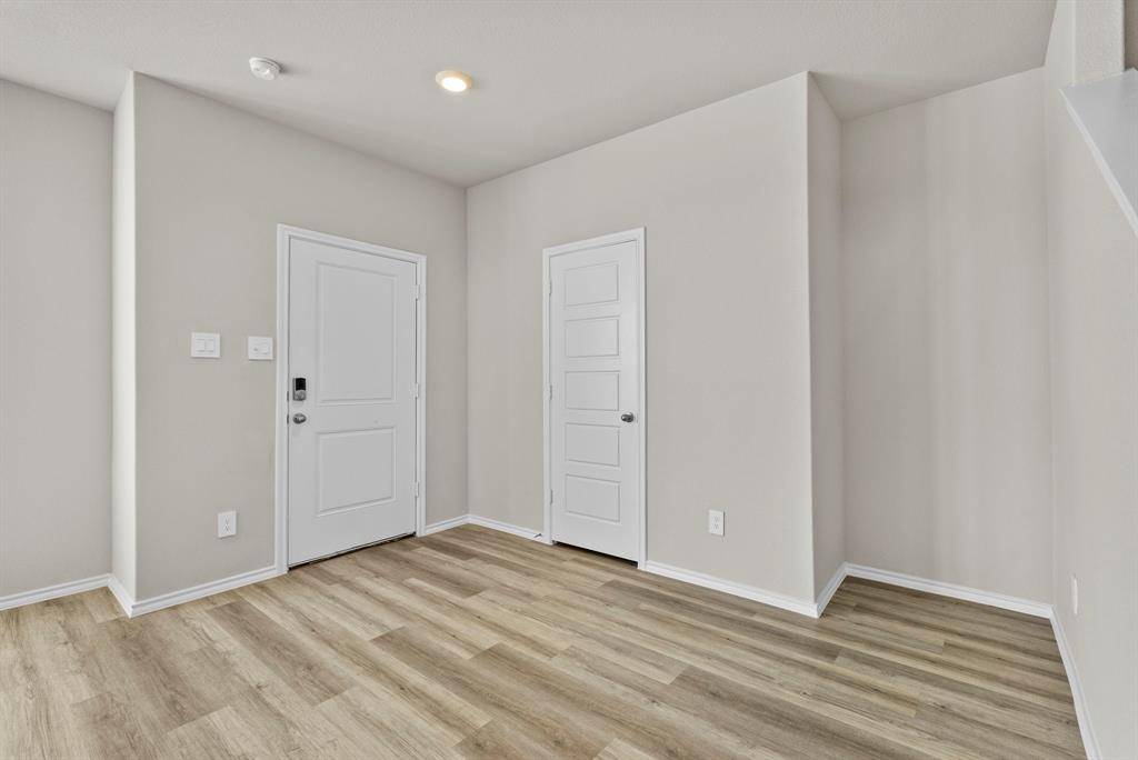 3153 Maple Orchard Lane, Fort Worth, TX 76140