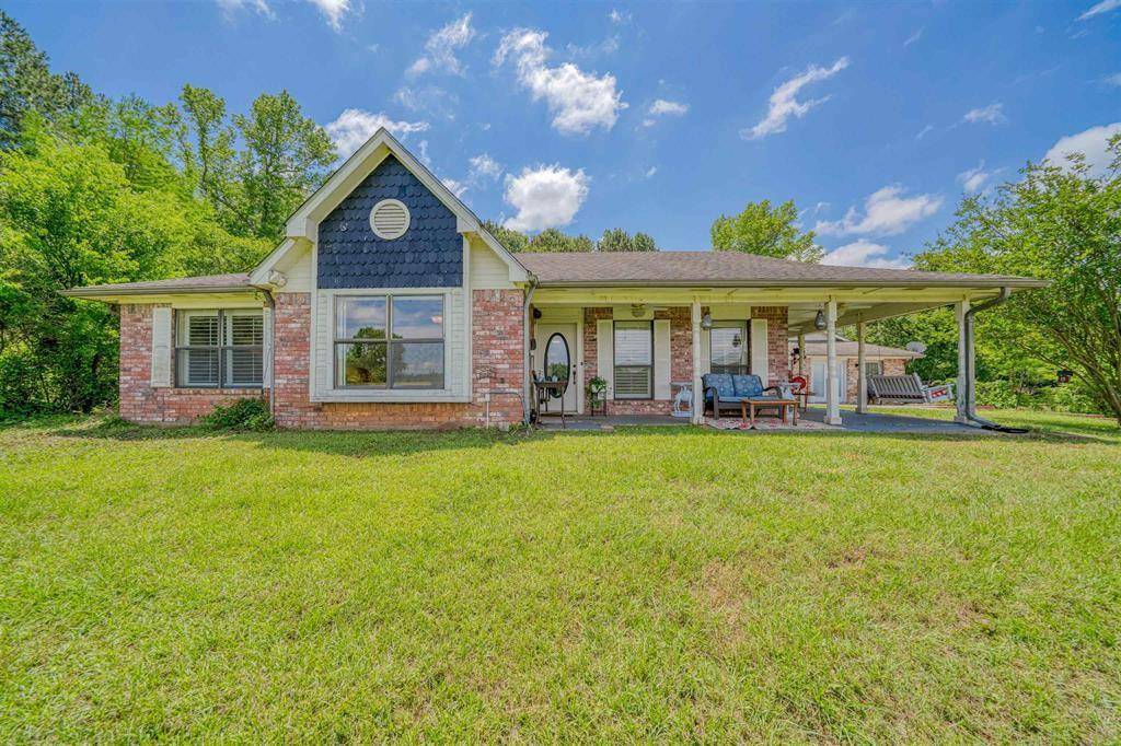 1936 B Silver Maple Road, Big Sandy, TX 75755