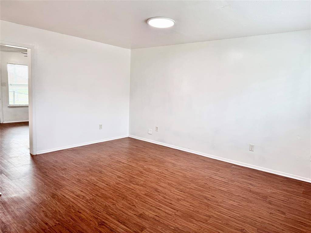 441 SW Thomas Street #D, Burleson, TX 76028