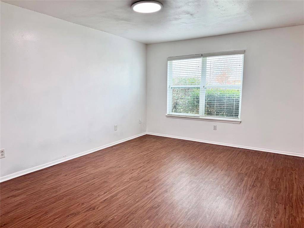 441 SW Thomas Street #D, Burleson, TX 76028
