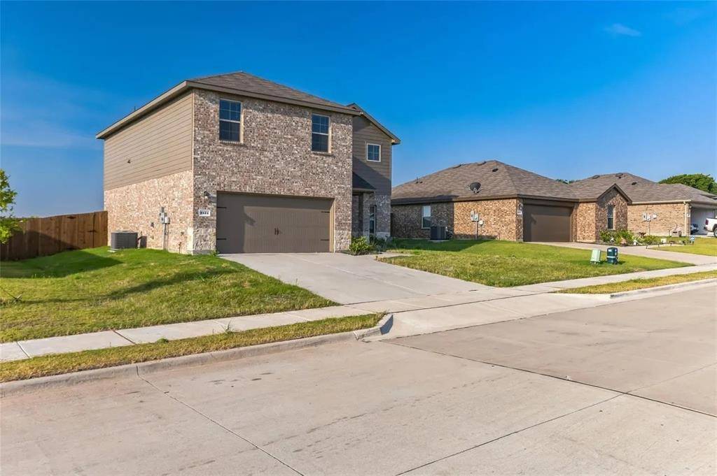 3124 Sweetwater Way, Sherman, TX 75090