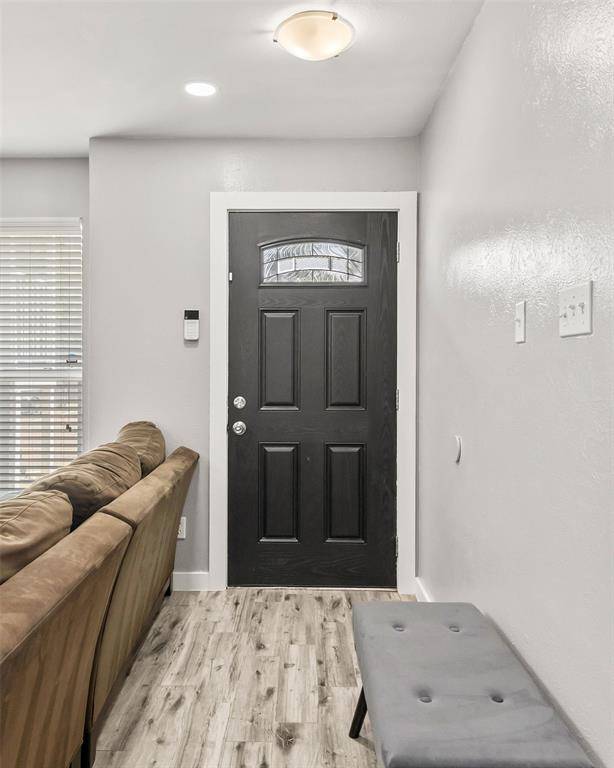630 W Canty Street #B3, Dallas, TX 75208