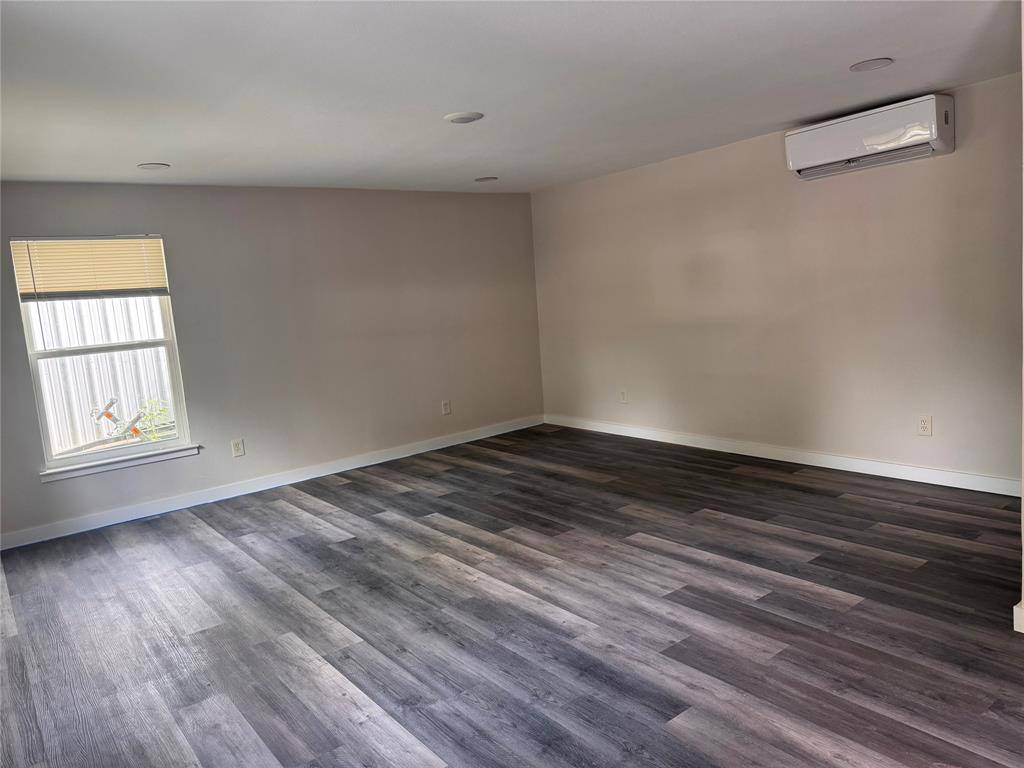 3849 Boquillas Circle, Granbury, TX 76048