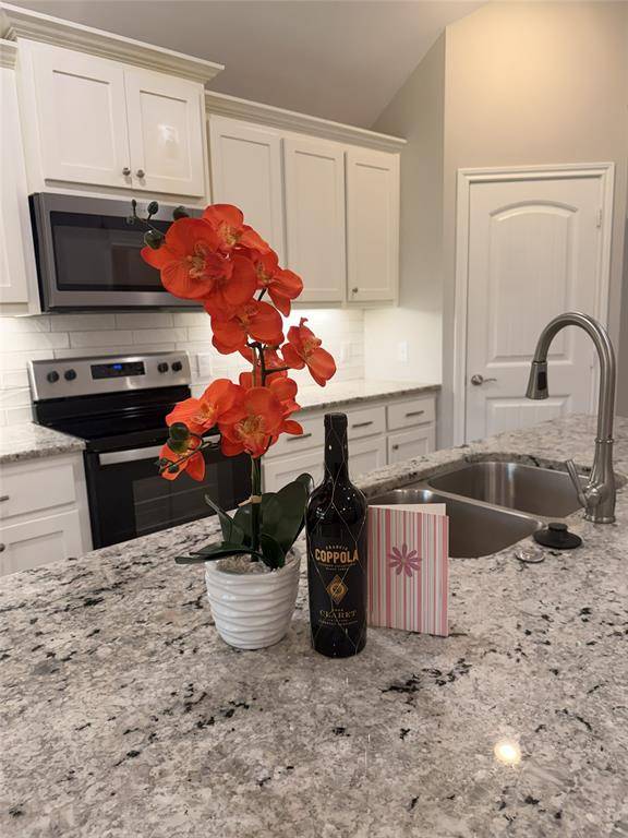 802 Tippit Lane, Greenville, TX 75402