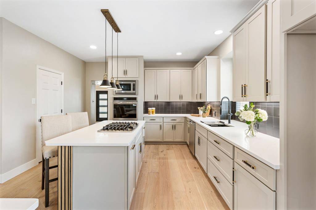 684 Hollow Circle, Coppell, TX 75019