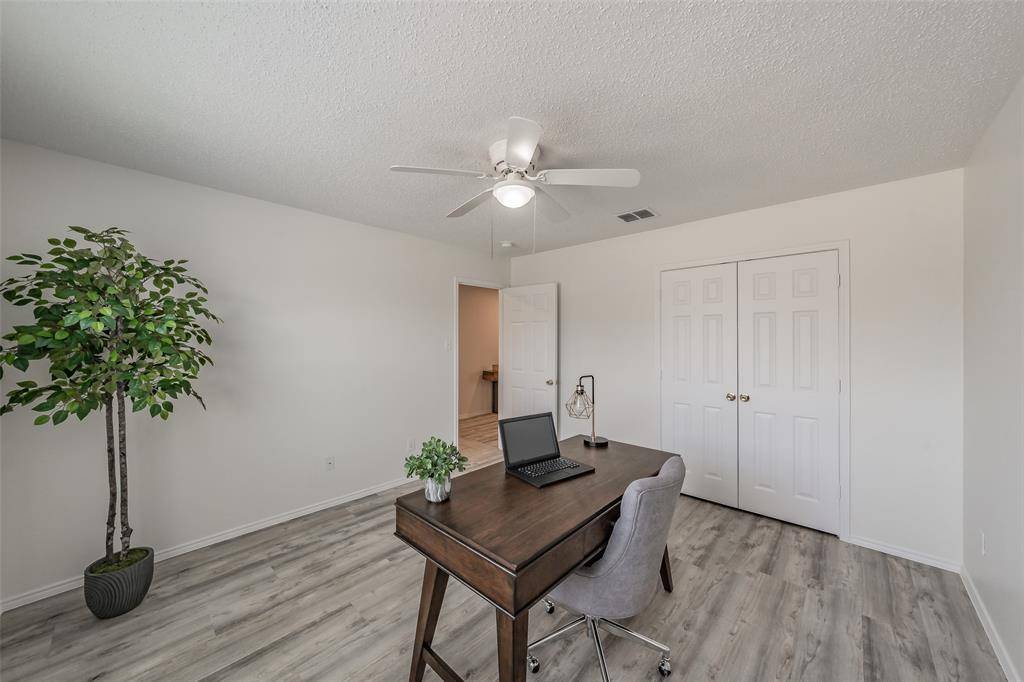5425 Temecula Road, Fort Worth, TX 76244