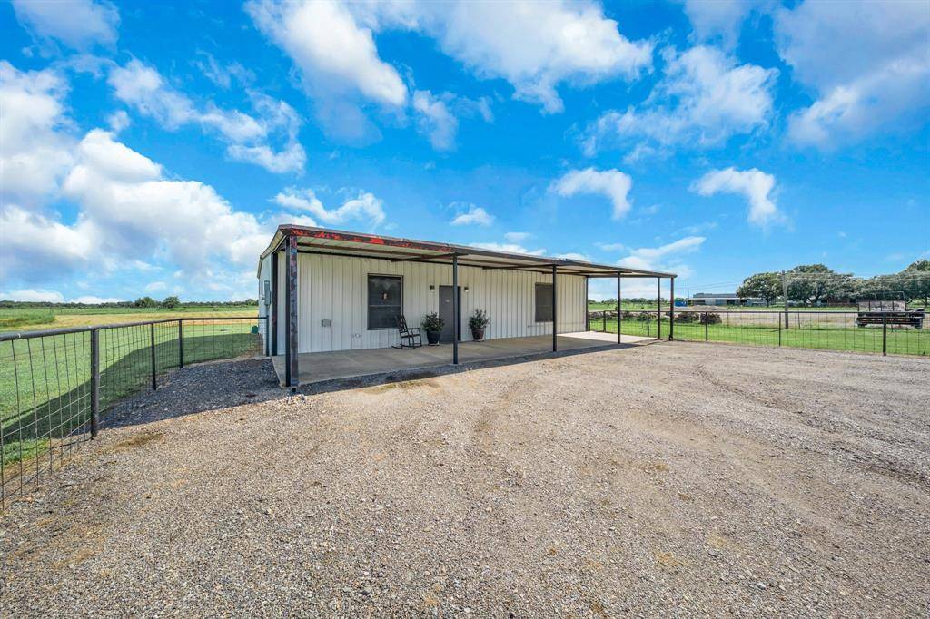 8505 Interstate Highway 30, Cumby, TX 75433