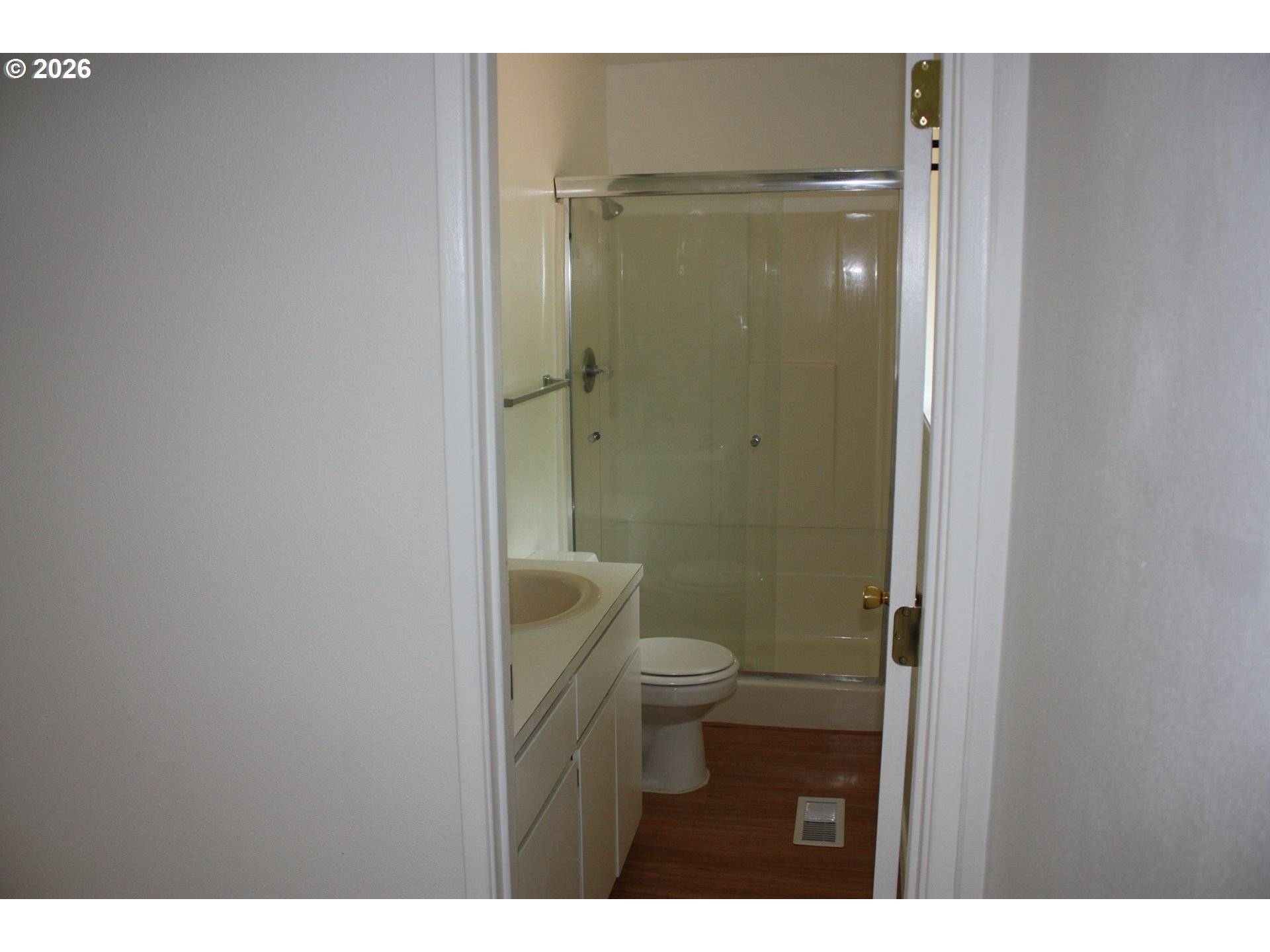 1833 NE BARBERRY DR, Hillsboro, OR 97124