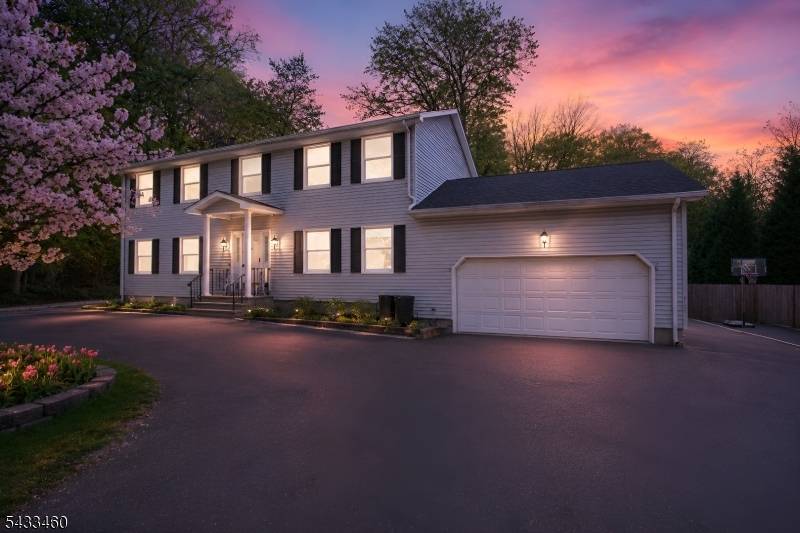 110 Edgewood Ave, Green Brook Twp., NJ 08812