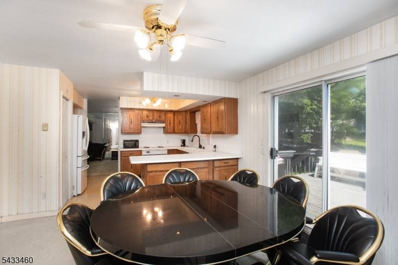 110 Edgewood Ave, Green Brook Twp., NJ 08812