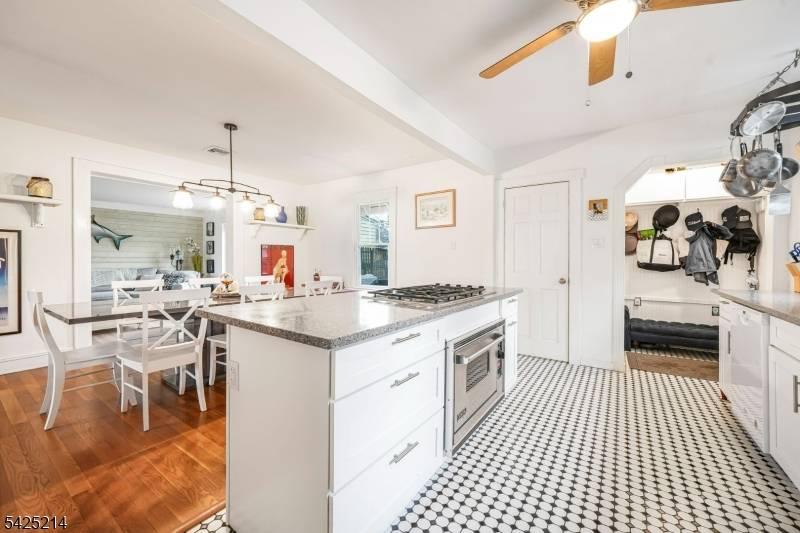 265 Union Ave, Belleville Twp., NJ 07109