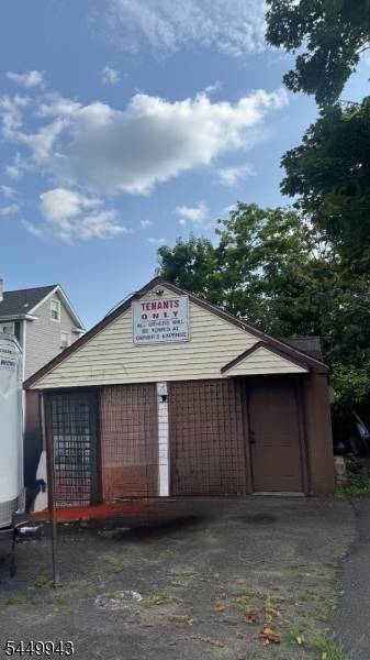 682 Jefferson Avenue, North Brunswick Twp., NJ 08902