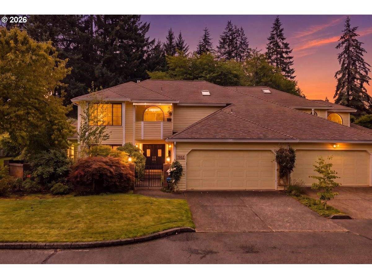 1902 SPICETREE LN SE, Salem, OR 97306