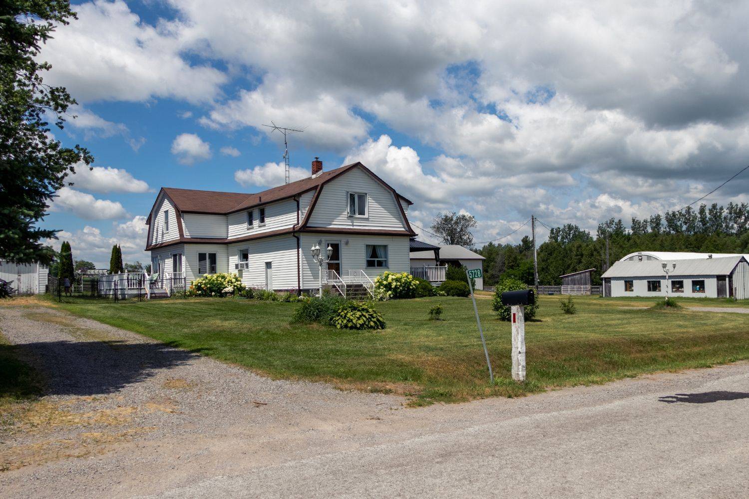5728 Gilmore RD, Clarington, ON L0A 1J0