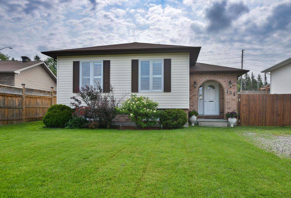 154 Blahey CT, Timmins, ON P4N 8L9