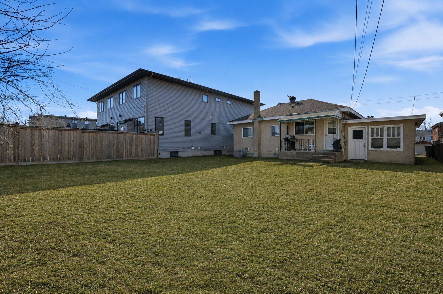 211 Columbus AVE, Overbrook - Castleheights And Area, ON K1K 1P7