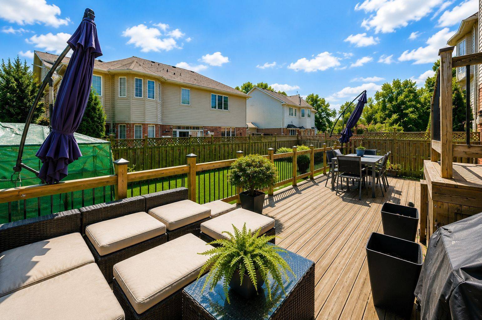 222 Baldwin DR, Cambridge, ON N3C 0B3