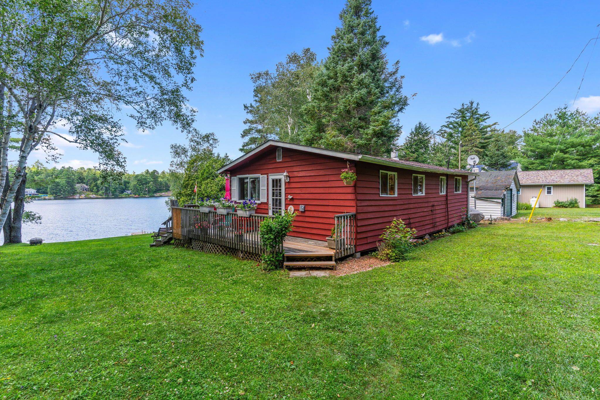 1214 OLIVER RD, Algonquin Highlands, ON K0M 1S0