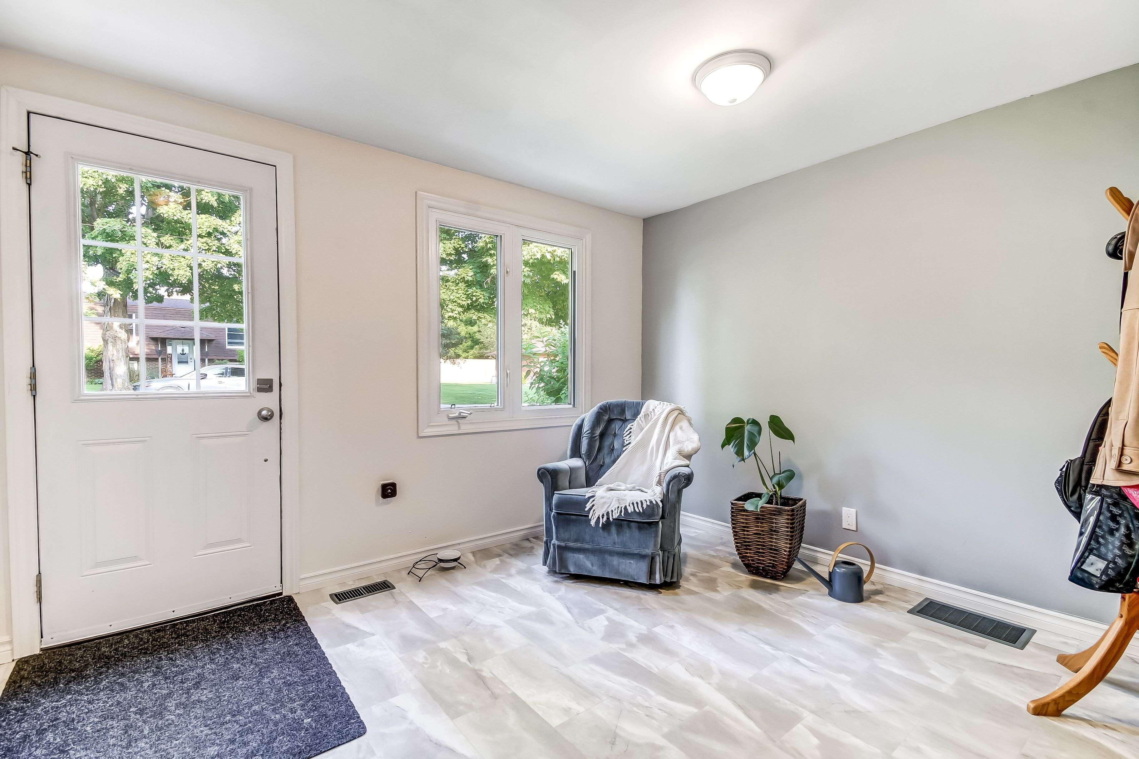 32 Albert ST #B, Norwich, ON N0J 1P0