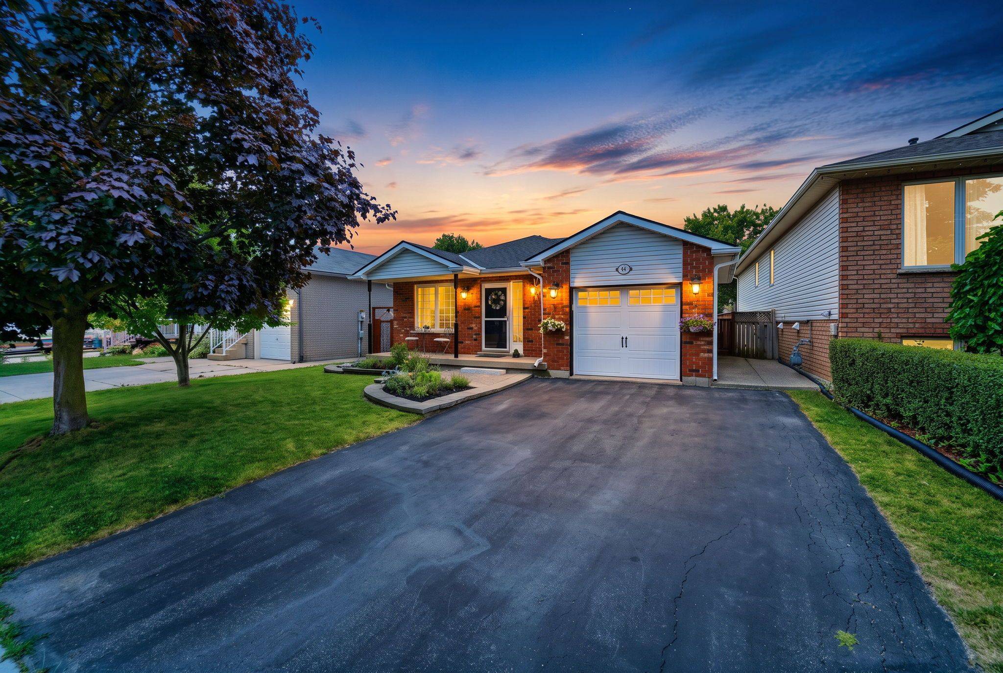 44 Marion ST, Hamilton, ON L0R 1W0