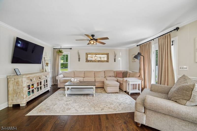 33 Frederick Dr, West Milford Twp., NJ 07480
