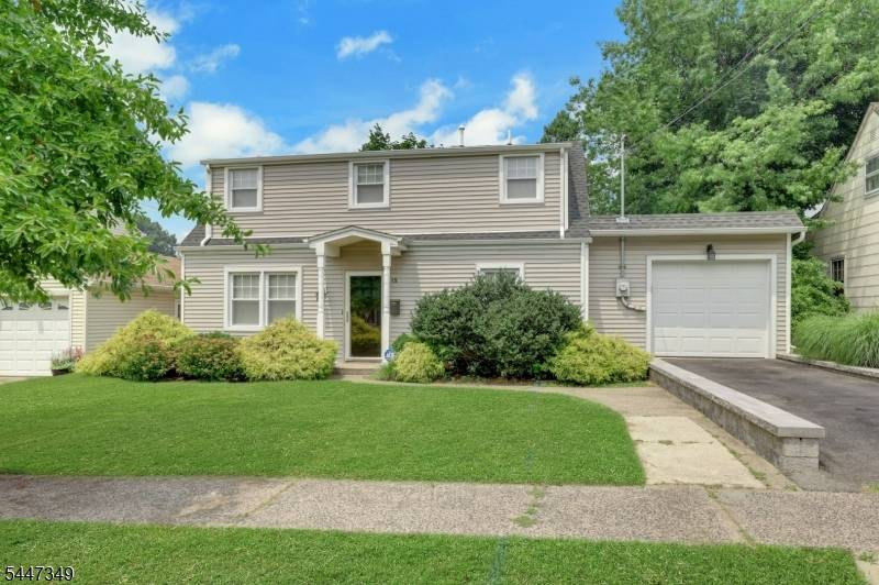 15 Lynne Ave, Hawthorne Boro, NJ 07506