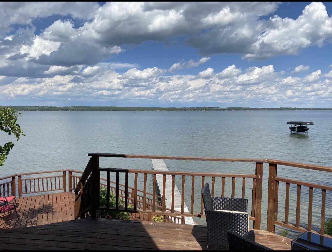 157 Grand AVE, Norglenwold, AB T4S 1S5